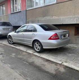 Mercedes-Benz C 320 