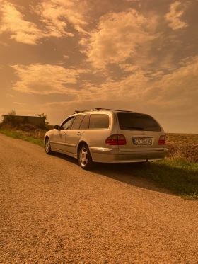 Mercedes-Benz E 270, снимка 3