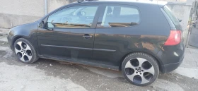 VW Golf - 2300 € / 4498.41 лв. - 13248695 7