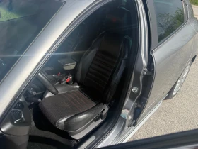 Alfa Romeo Giulietta 2.0D-143кс-Кожа-Нави-Лед-СПОРТ - 5600 € / 10952.65 лв. - 10463612 13