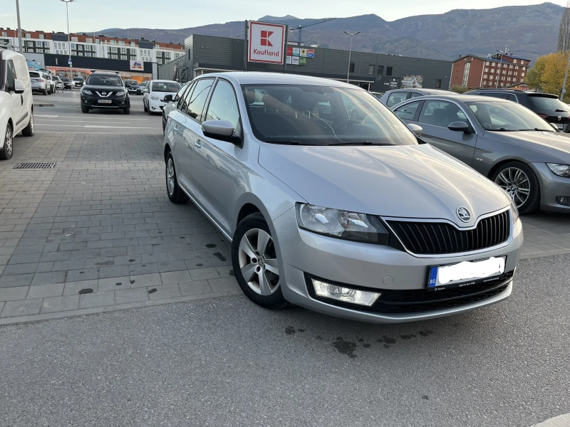 Skoda Rapid, снимка 5 - Автомобили и джипове - 47740784