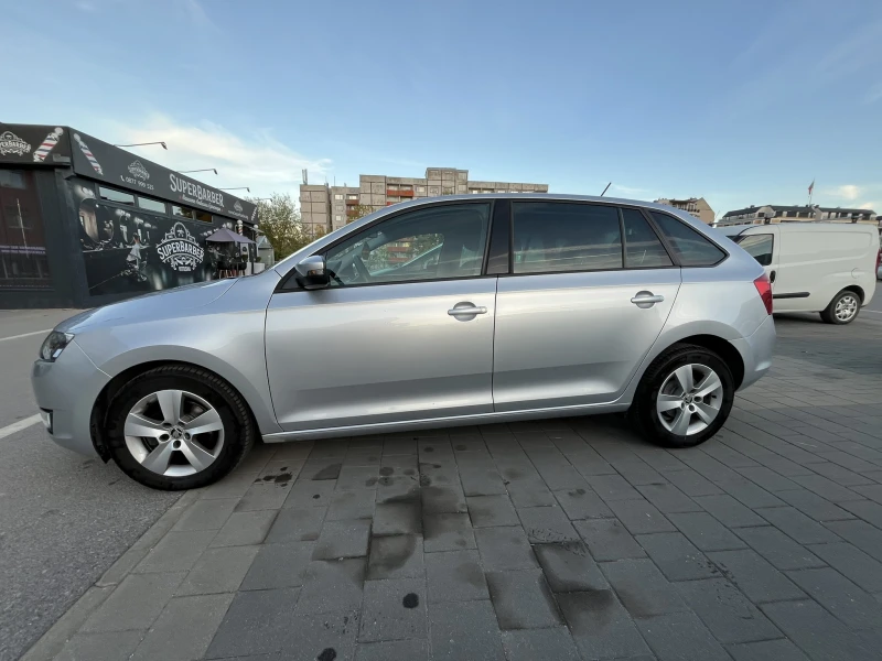 Skoda Rapid, снимка 3 - Автомобили и джипове - 47740784