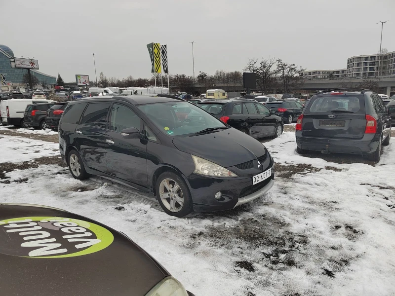 Mitsubishi Grandis 2.4 BENZIN , снимка 11 - Автомобили и джипове - 48695125