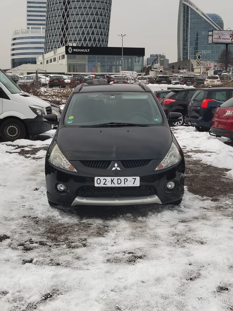 Mitsubishi Grandis 2.4 BENZIN , снимка 2 - Автомобили и джипове - 48695125