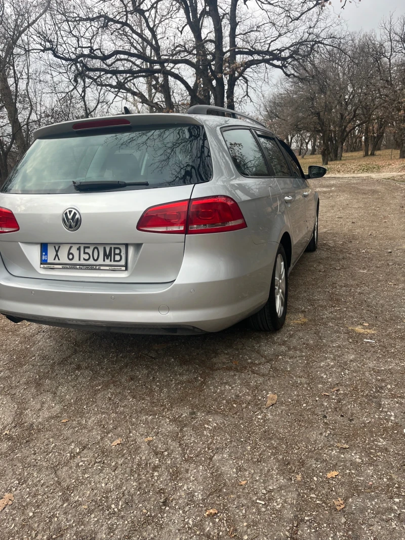 VW Passat 1.6, снимка 4 - Автомобили и джипове - 48993764