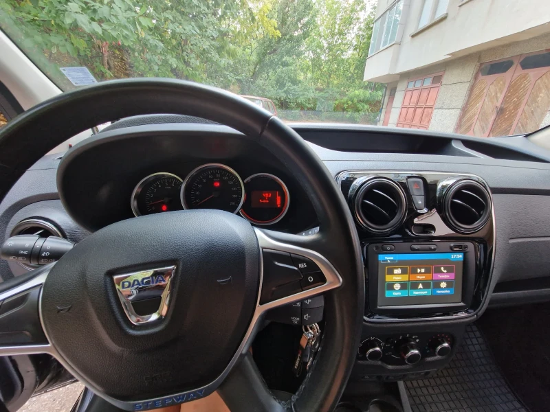 Dacia Dokker, снимка 15 - Автомобили и джипове - 51910756