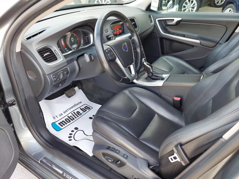 Volvo V60 2.4D6 TWIN ENGIN 4x4, снимка 6 - Автомобили и джипове - 50396905