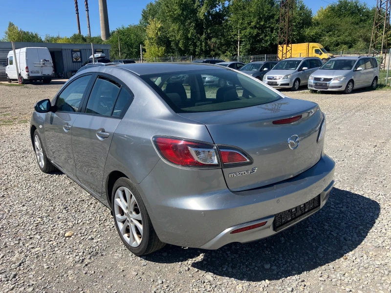 Mazda 3 1.6i, снимка 3 - Автомобили и джипове - 51521626