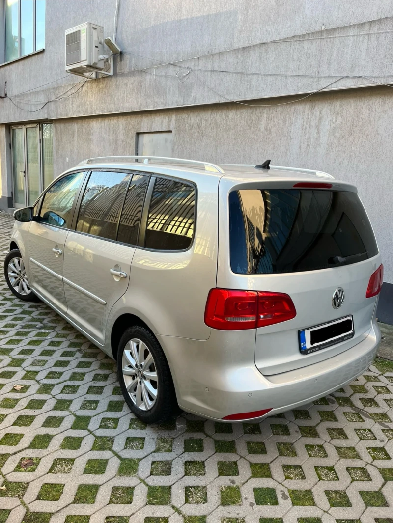 VW Touran 2.0 TDI CFHC, снимка 2 - Автомобили и джипове - 52135027