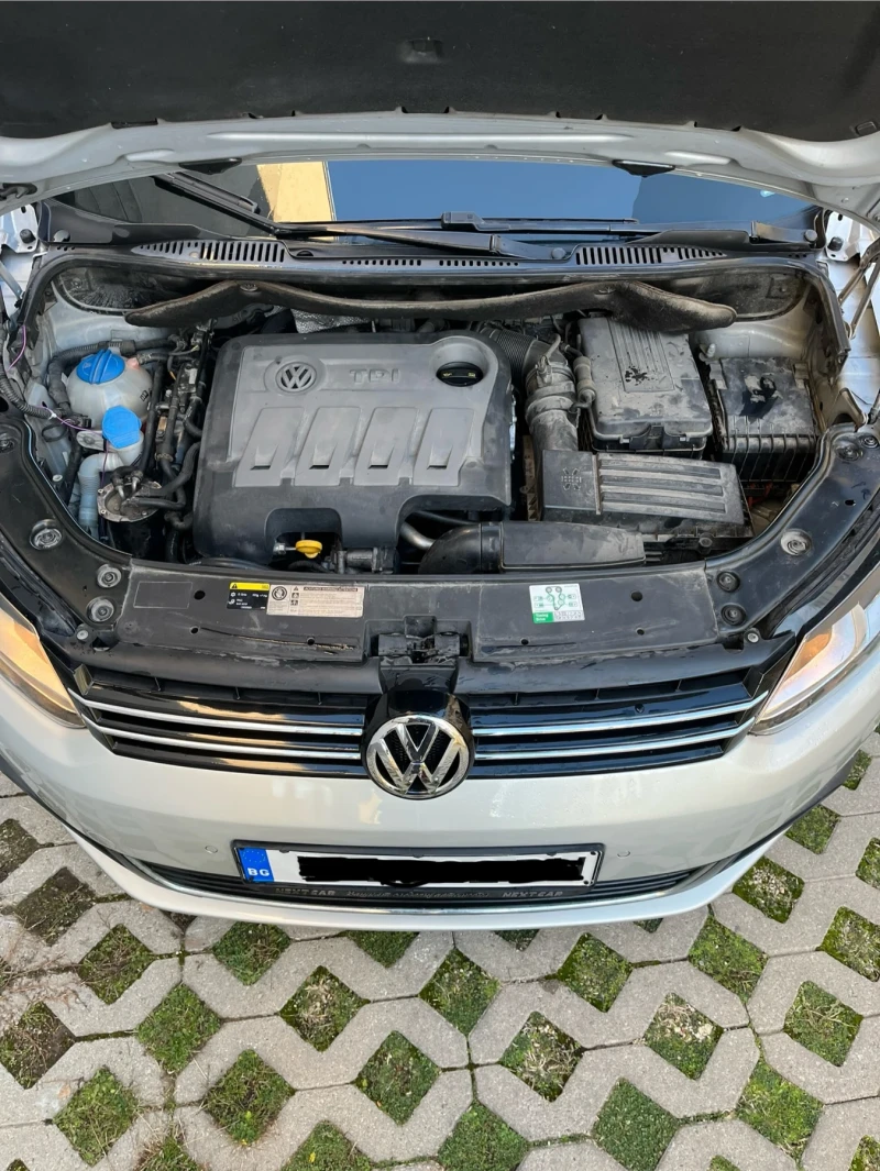 VW Touran 2.0 TDI CFHC, снимка 4 - Автомобили и джипове - 52135027