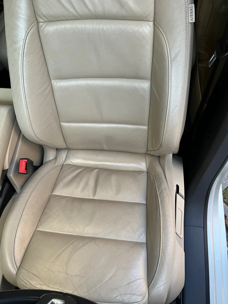 VW Touran 2.0 TDI CFHC, снимка 8 - Автомобили и джипове - 52135027