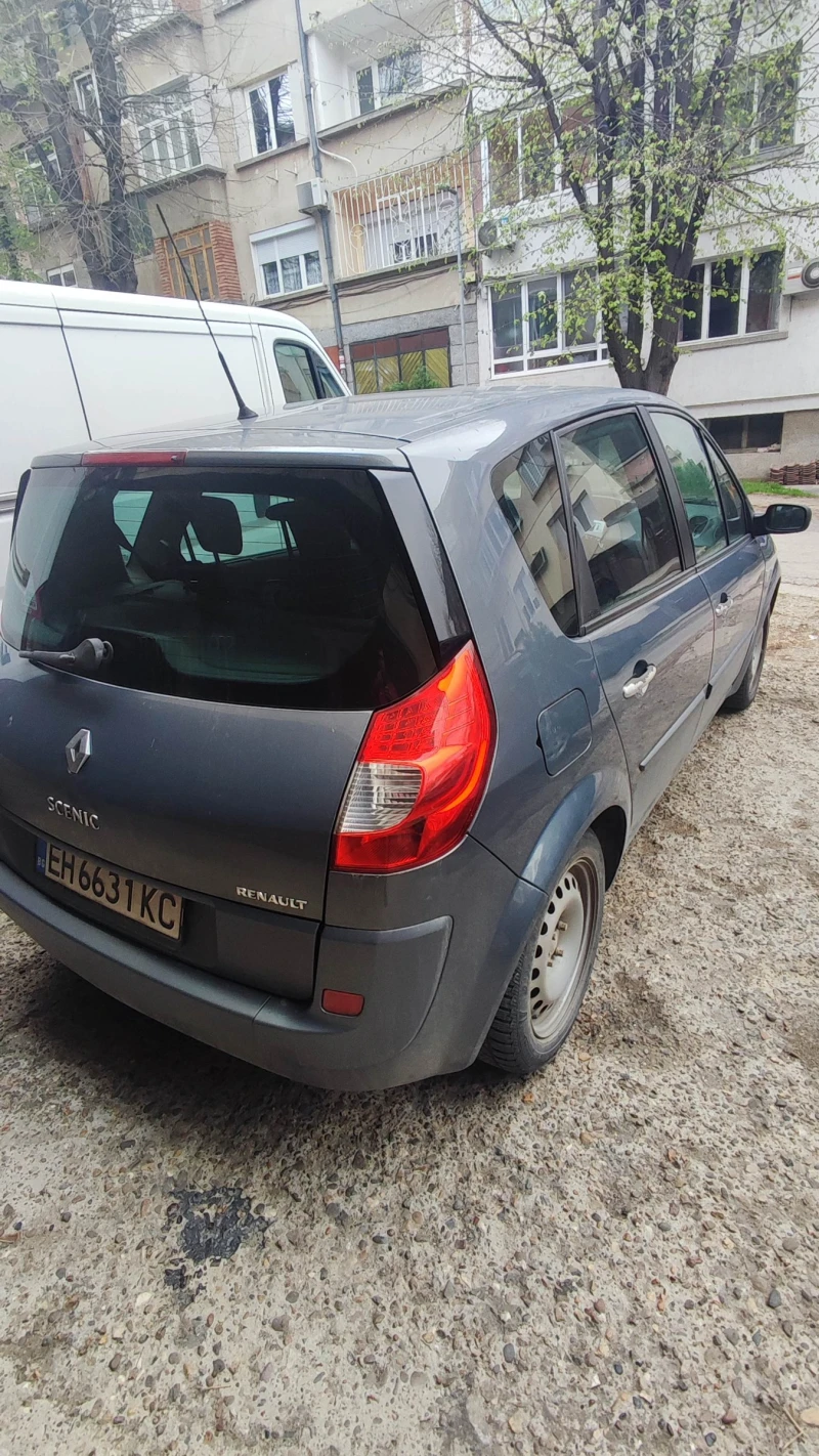 Renault Scenic, снимка 3 - Автомобили и джипове - 52341941