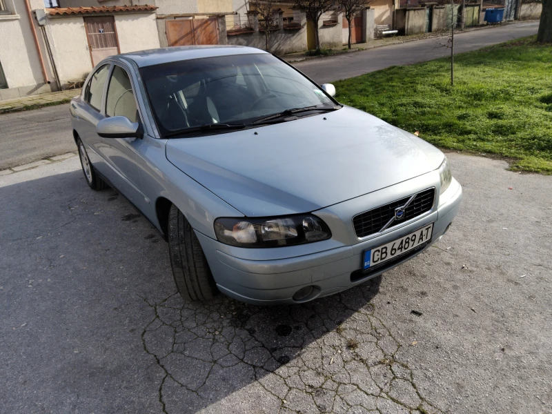 Volvo S60, снимка 4 - Автомобили и джипове - 52723249