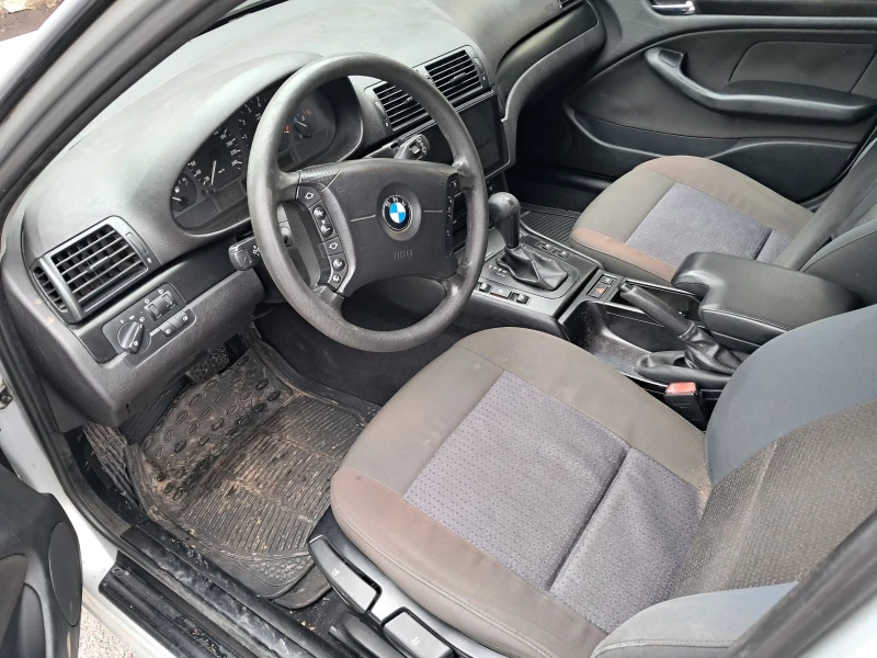 BMW 318 Комби, снимка 2 - Автомобили и джипове - 52775475