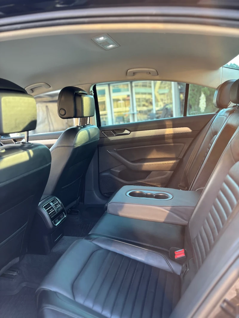 VW Passat 2.0TDI 150k DIGITAL PAMET FULL, снимка 15 - Автомобили и джипове - 52854788