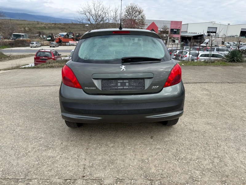 Peugeot 207 1.4 75кс, снимка 6 - Автомобили и джипове - 53430103
