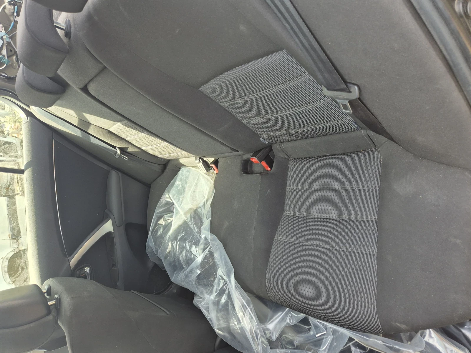 Toyota Avensis 1.8i | Mobile.bg   12