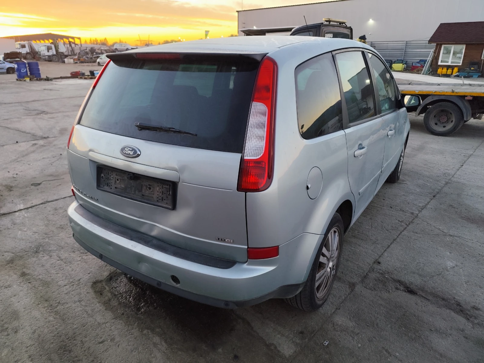 Ford C-max 2.0TDCI - изображение 4