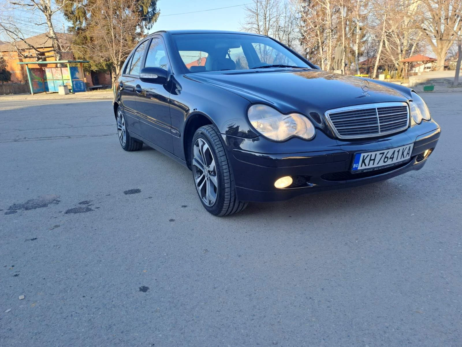 Mercedes-Benz C 180  - изображение 2