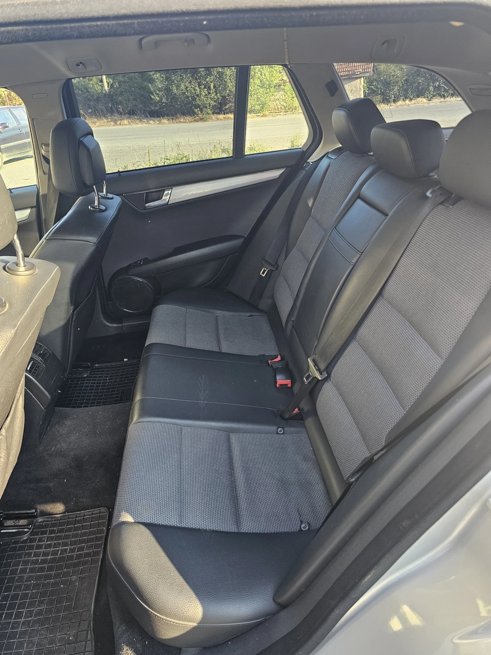Mercedes-Benz C 200  - изображение 9