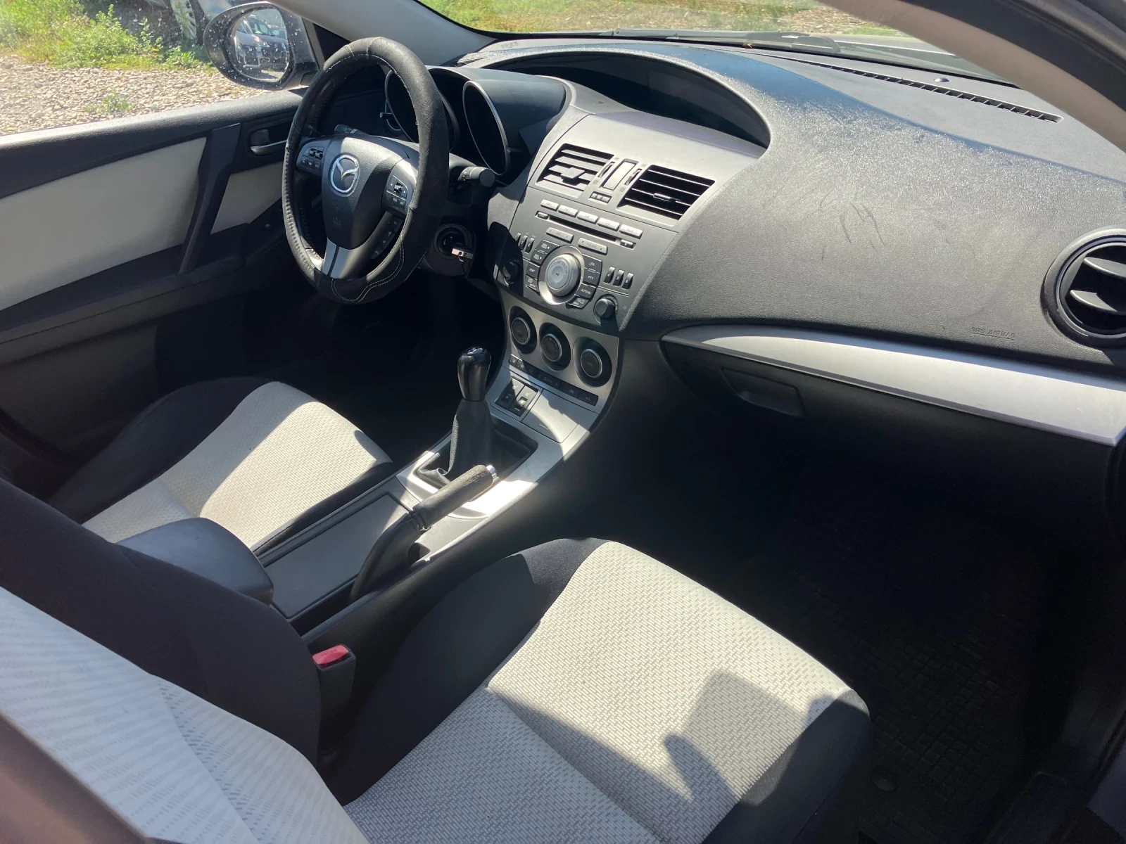 Mazda 3 1.6i - изображение 5