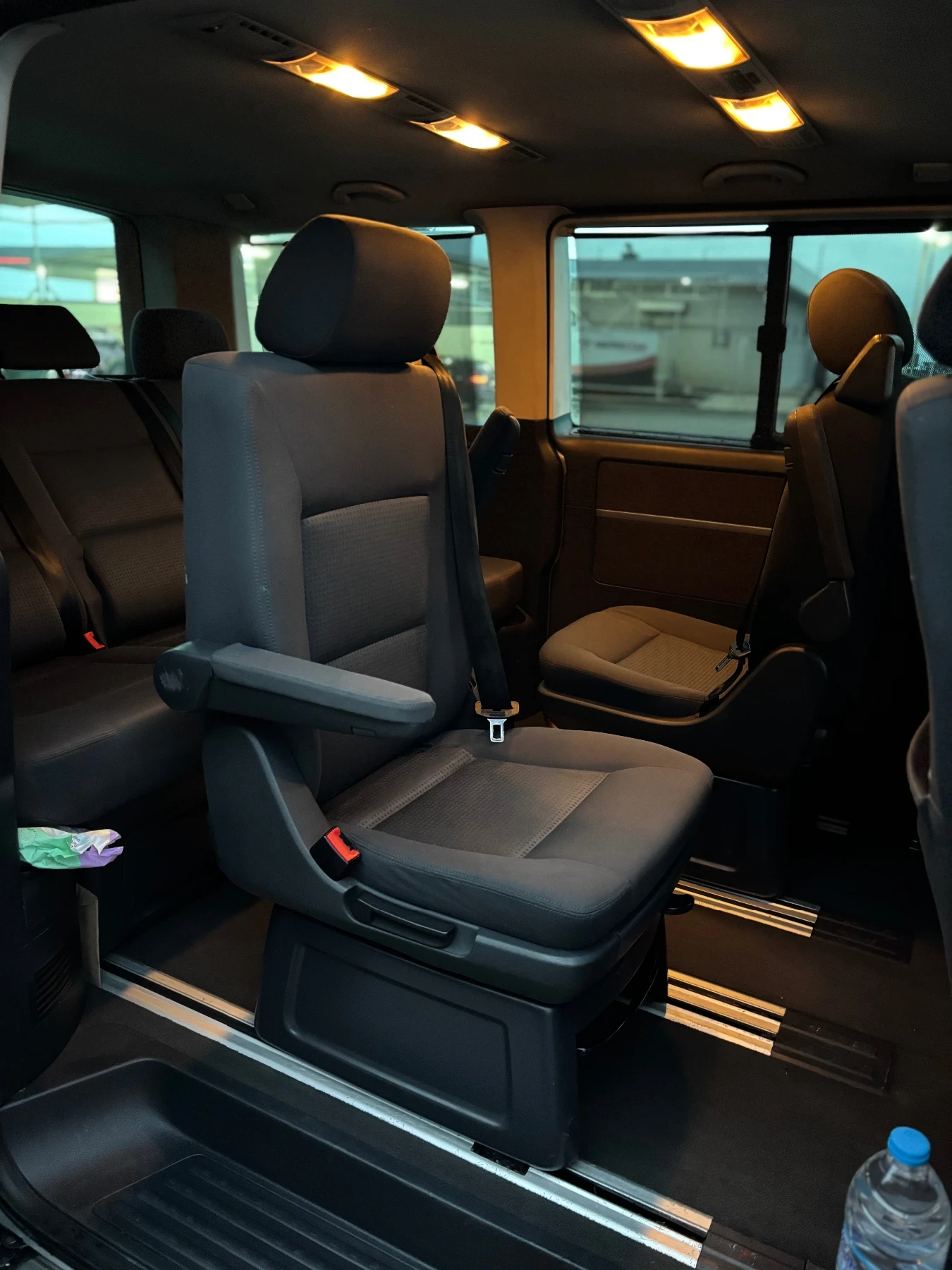 VW Multivan  - изображение 8