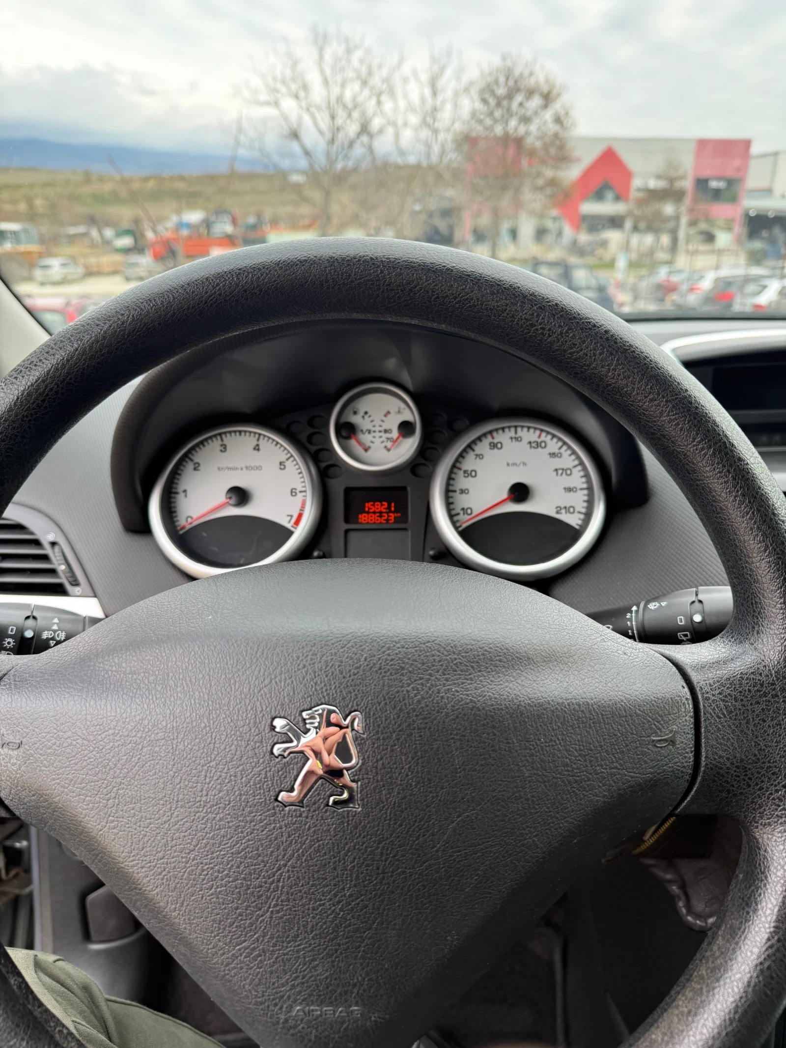 Peugeot 207 1.4 75�� | Mobile.bg � ����������� 11