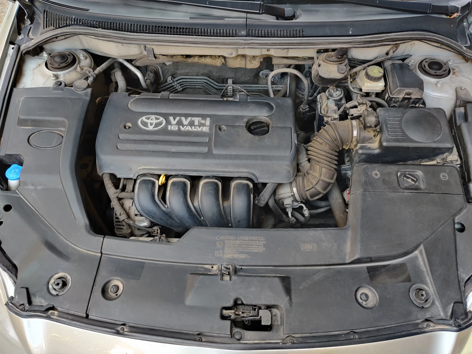 Toyota Avensis T25, снимка 14 - Автомобили и джипове - 53773585