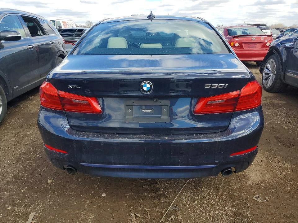 BMW 530 xi, снимка 6 - Автомобили и джипове - 54342576