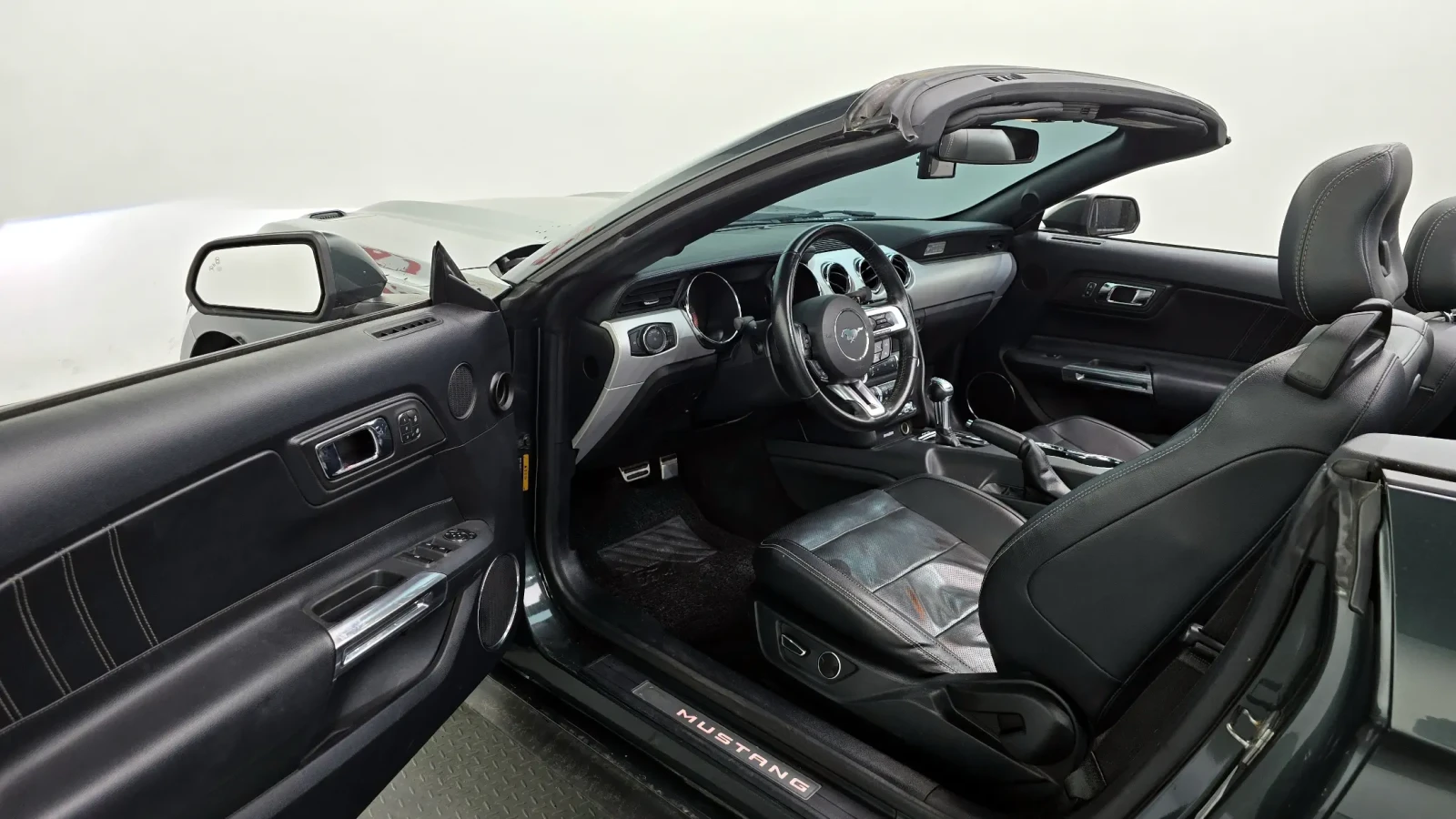 Ford Mustang 5.0 GT Convertible , снимка 7 - Автомобили и джипове - 54606062