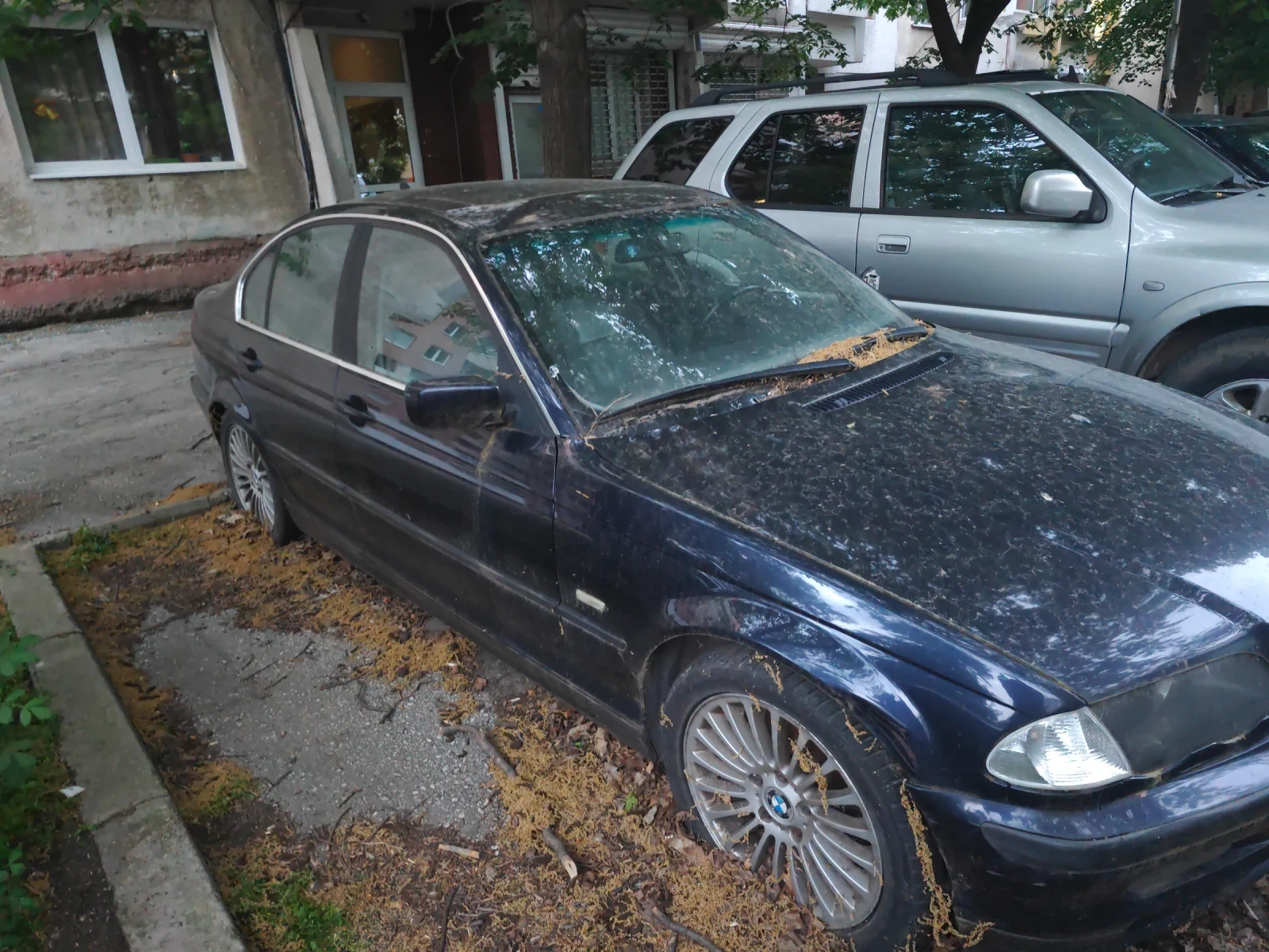 BMW 330, снимка 2 - Автомобили и джипове - 54609947
