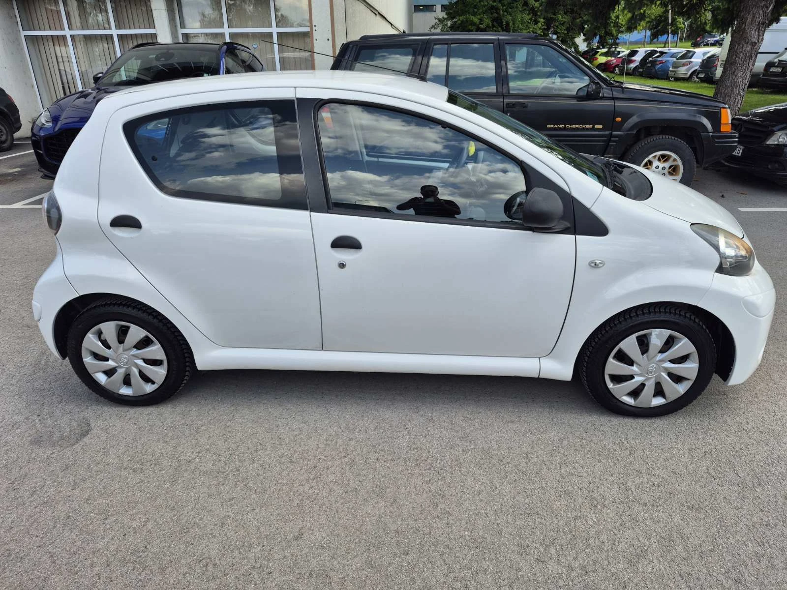 Toyota Aygo c-cite, снимка 5 - Автомобили и джипове - 54718638
