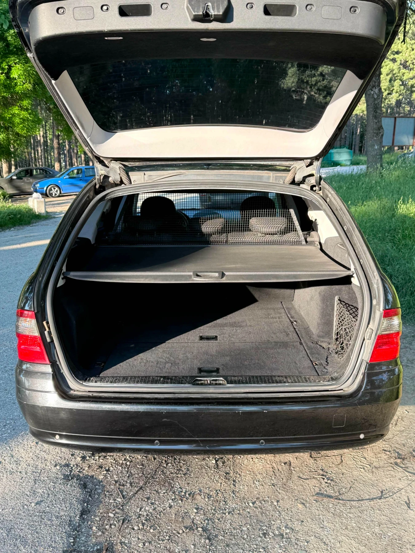 Mercedes-Benz E 220 CDI, снимка 4 - Автомобили и джипове - 54722046
