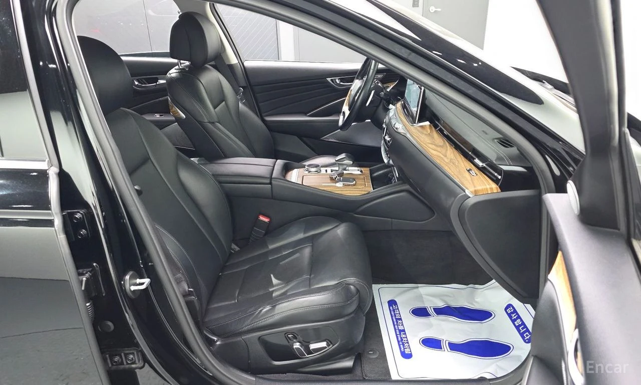 Kia K8 3.8* PLATINUM* ОБДУХВАНЕ* ХЕДЪП* КАМЕРА* LANE* ASS, снимка 13 - Автомобили и джипове - 54822358