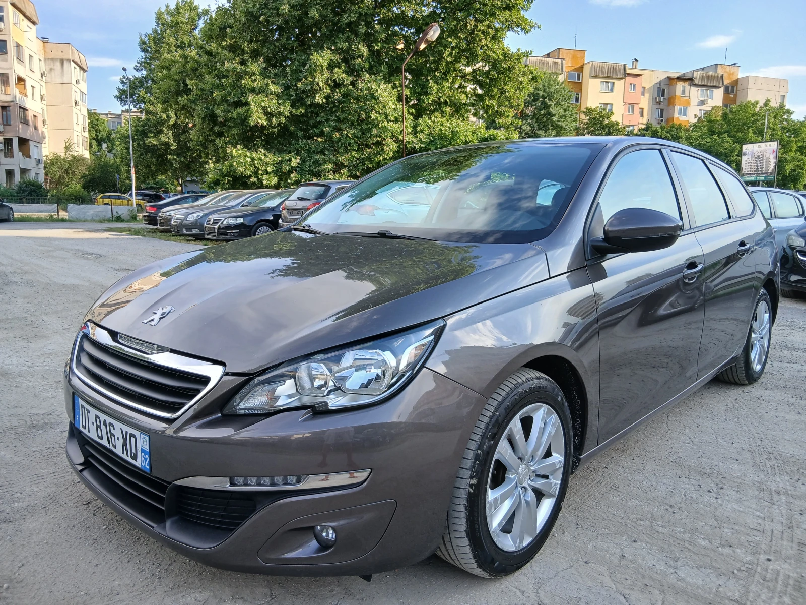 Peugeot 308 NAVI/KAMERA EURO 6, снимка 2 - Автомобили и джипове - 55005580