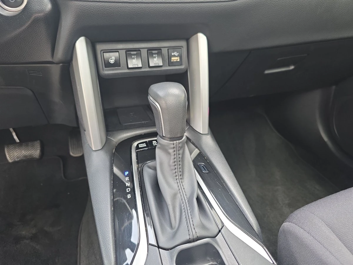 Toyota Corolla Cross 2.0 HYBRID | 70 000 км.| TEAM D| ГАРАНЦИЯ, снимка 14 - Автомобили и джипове - 55232554