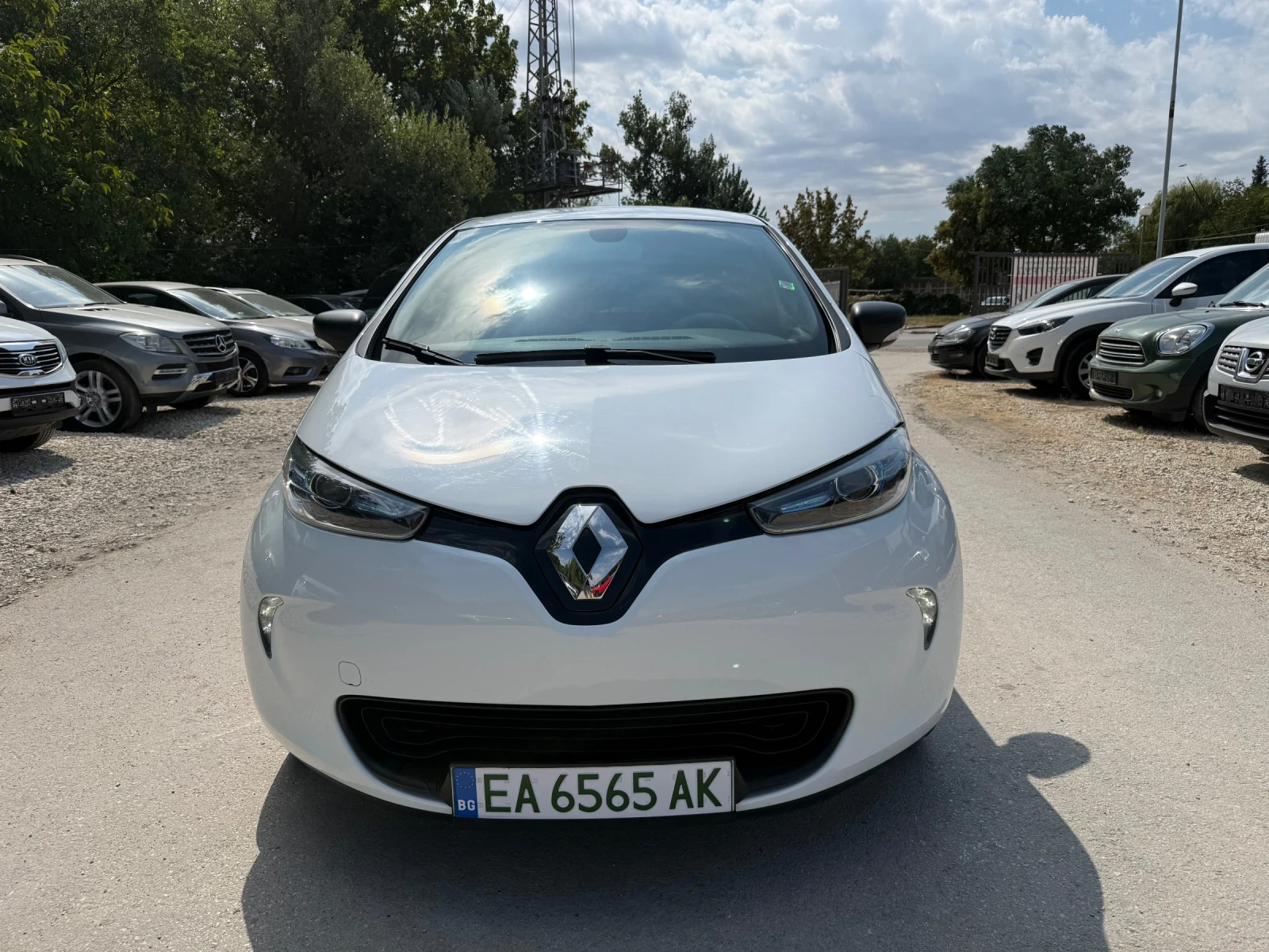 Renault Zoe 44KW - 92к.с. - 68 000KM! Топ състояние, снимка 3 - Автомобили и джипове - 55654501