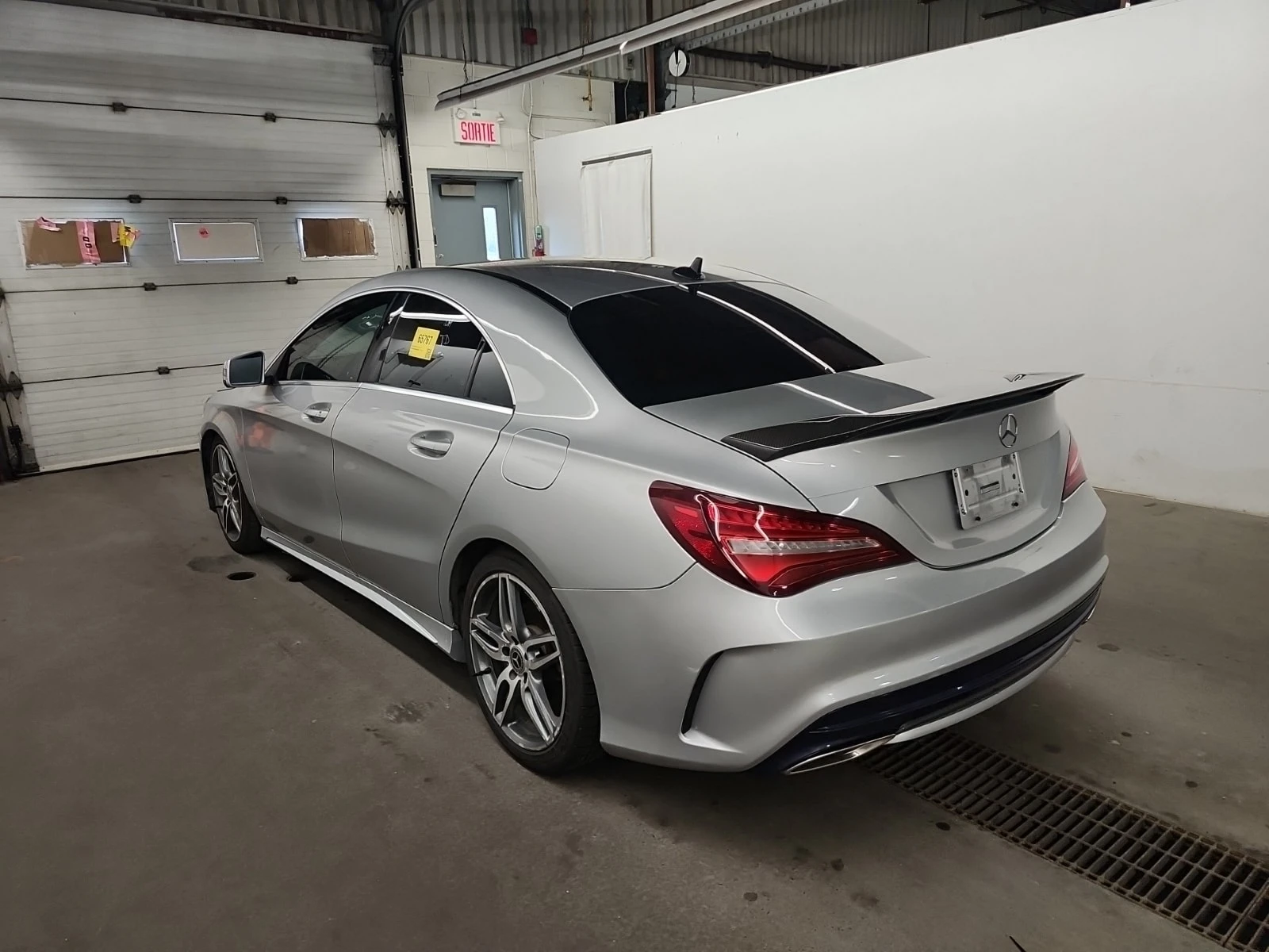 Mercedes-Benz CLA 250 АМГ ПАКЕТ/CARFAX/ПОДГРЕВ/ПАМЕТ/ПАНОРАМА/, снимка 4 - Автомобили и джипове - 55843741