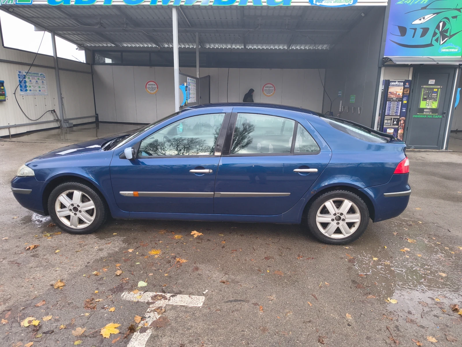 Renault Laguna, снимка 4 - Автомобили и джипове - 55973909