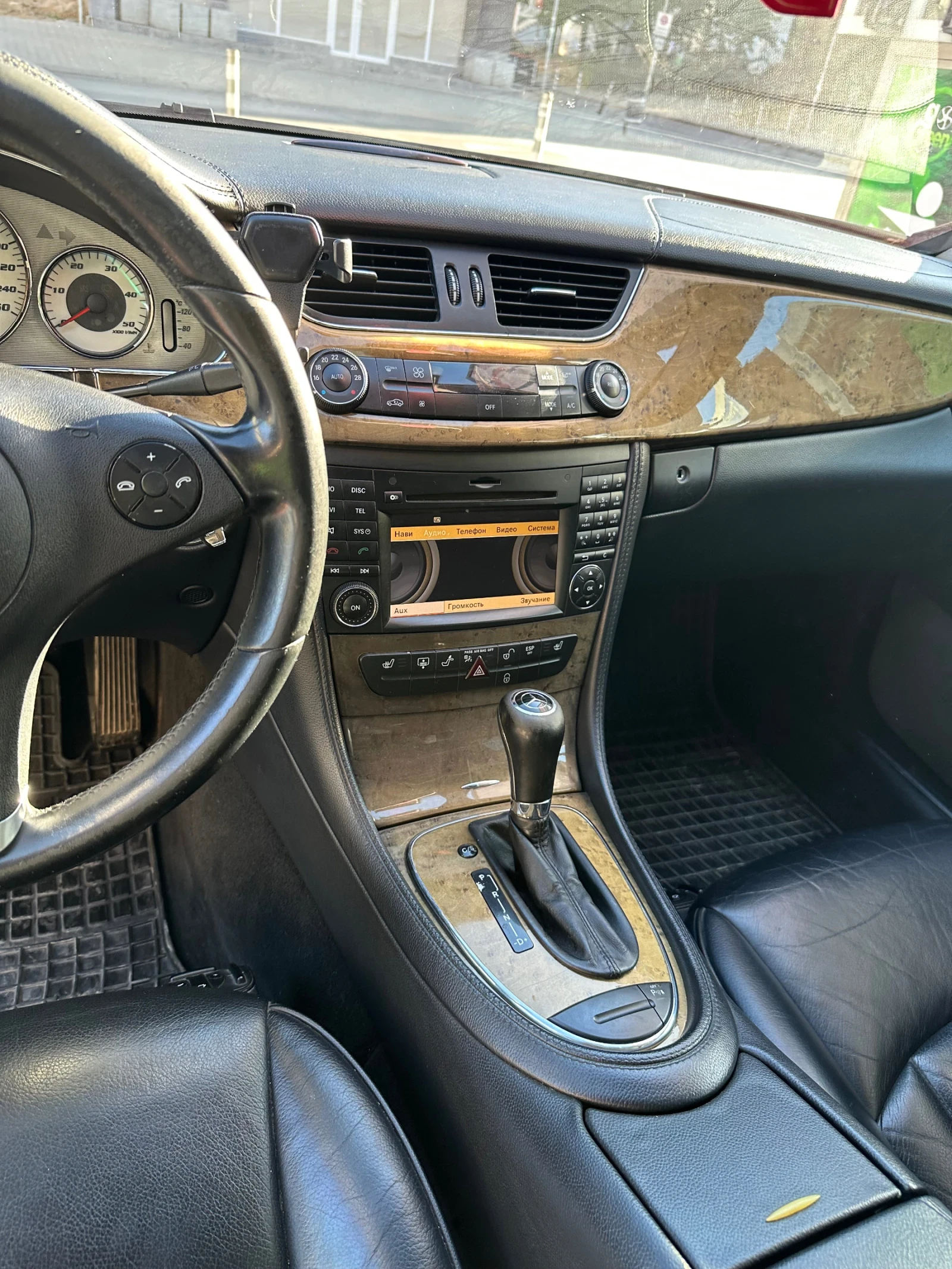 Mercedes-Benz CLS 350, снимка 10 - Автомобили и джипове - 56018224