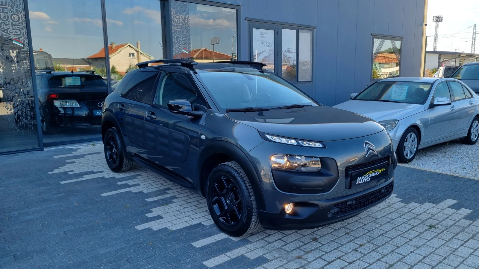 Citroen C4 Cactus 1.6 HDI, снимка 2 - Автомобили и джипове - 56020994