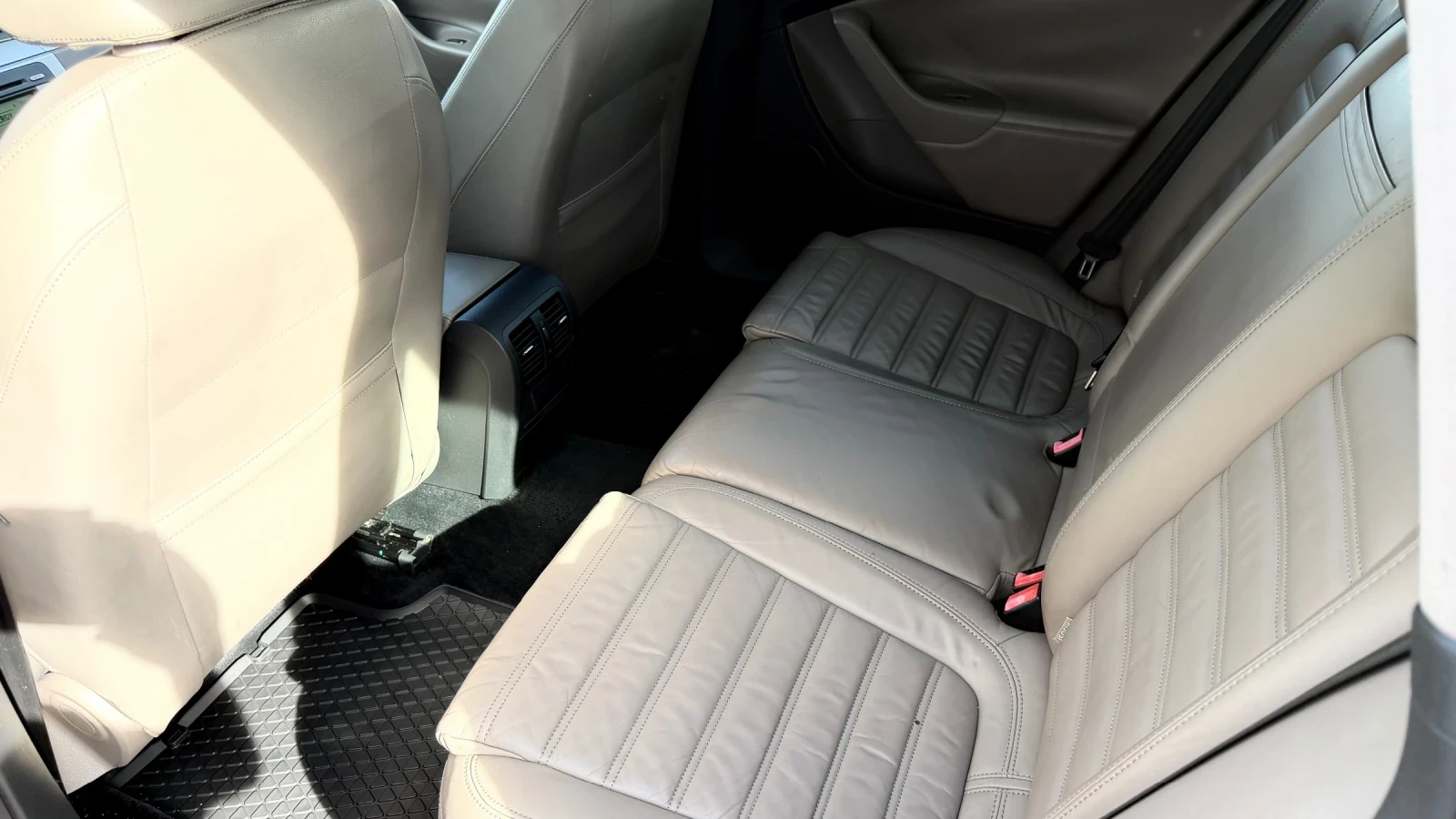 VW Passat 2.0tdi 140k.c* Highline* 4x4* UNIKAT*  | Mobile.bg � ����������� 8