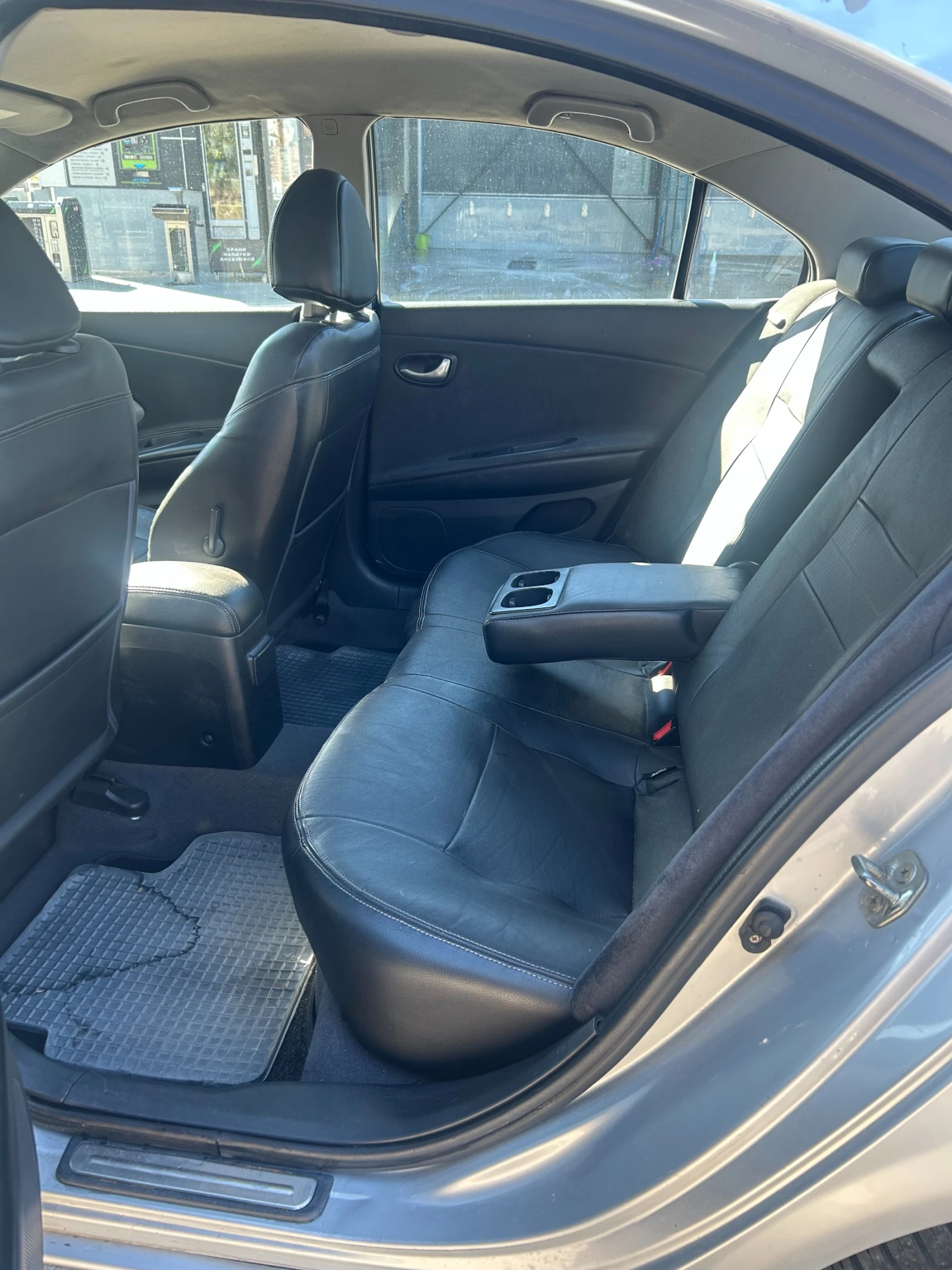 Nissan Primera, снимка 7 - Автомобили и джипове - 56625157