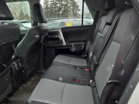 Toyota 4runner SR5 PREMIUM * СЕРВИЗНА ИСТОРИЯ *  - 22200 € / 43419.43 лв. - 12184618 9