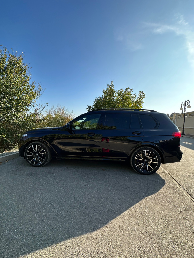 BMW X7 M40d, снимка 8 - Автомобили и джипове - 45103164