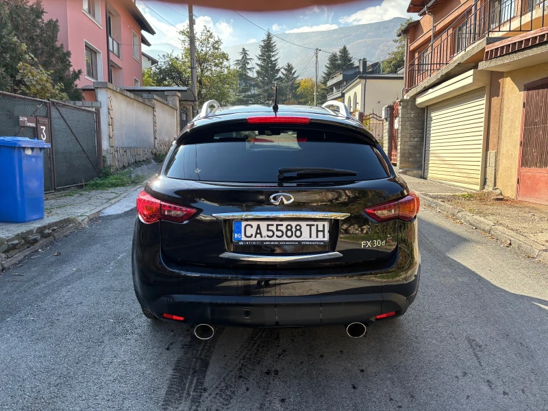 Infiniti Fx 30, снимка 6 - Автомобили и джипове - 47793353