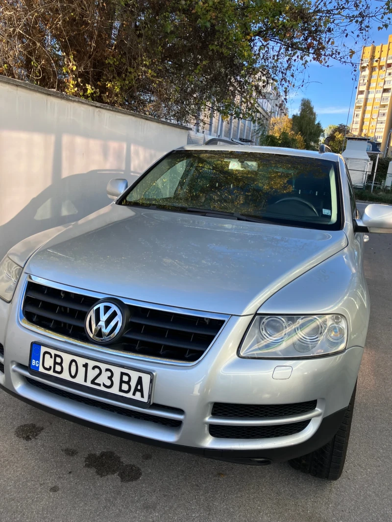 VW Touareg 3.2 Бензин, снимка 9 - Автомобили и джипове - 48109146