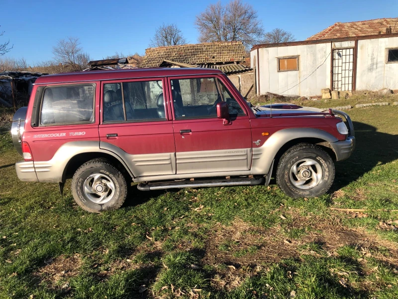 Hyundai Galloper, снимка 2 - Автомобили и джипове - 48541273