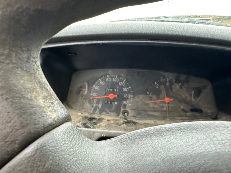 Mitsubishi L200 2.5tdi, снимка 4 - Автомобили и джипове - 52611440