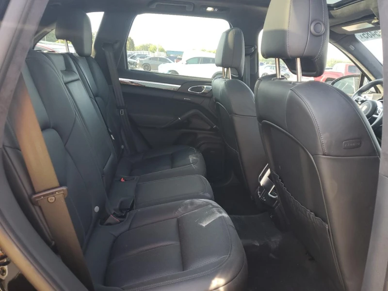 Porsche Cayenne * GTS* БЕЗ УДАР* , снимка 8 - Автомобили и джипове - 52321093